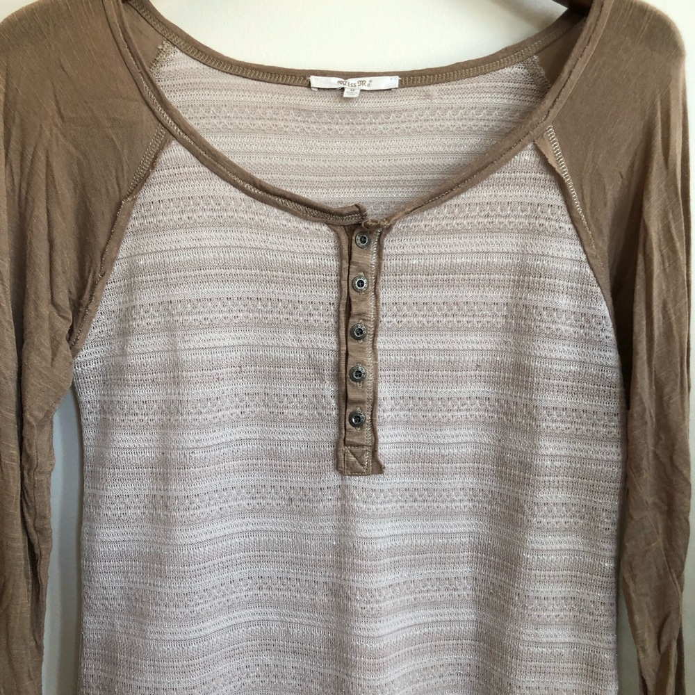 Miss Me Raglan Henley Top - Picture 7 of 8